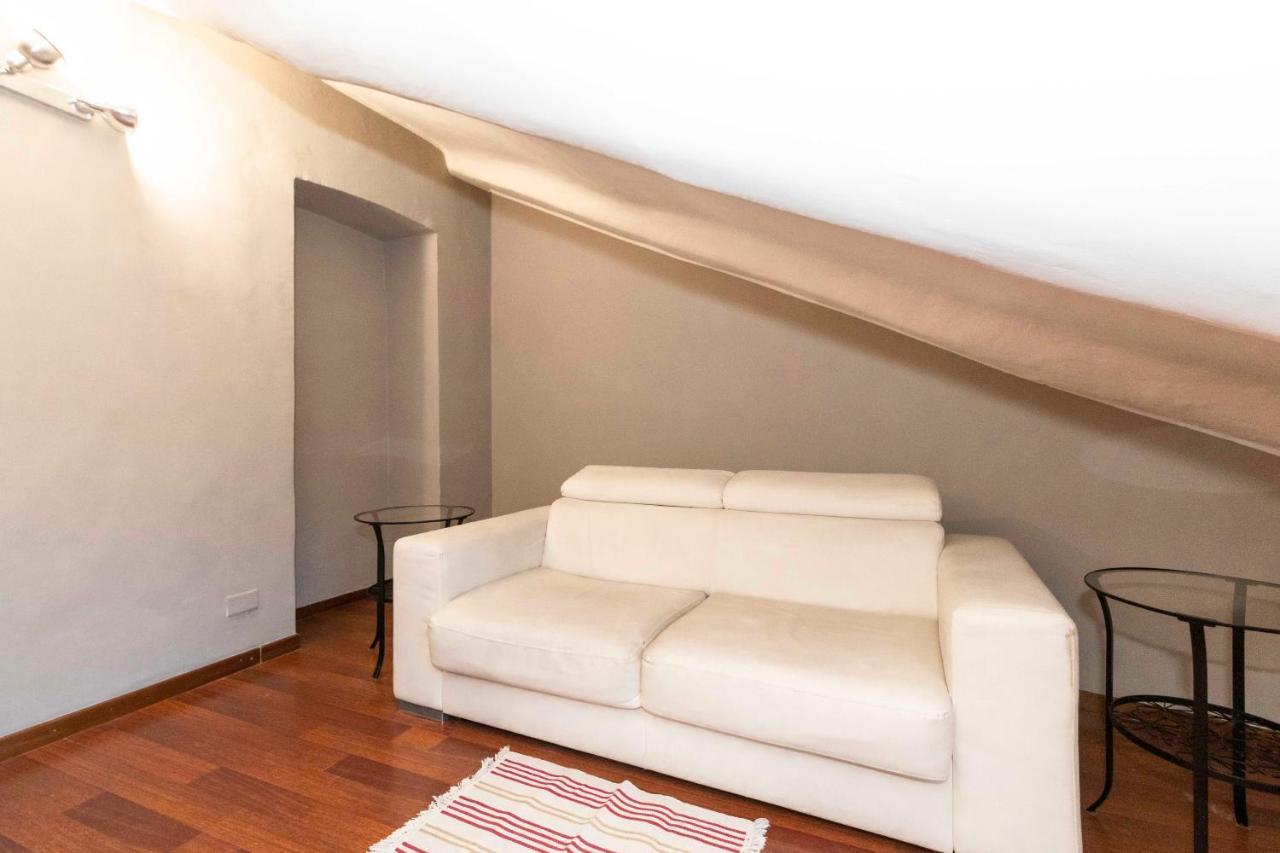 San Salvario Apt With Balcony Torino Esterno foto