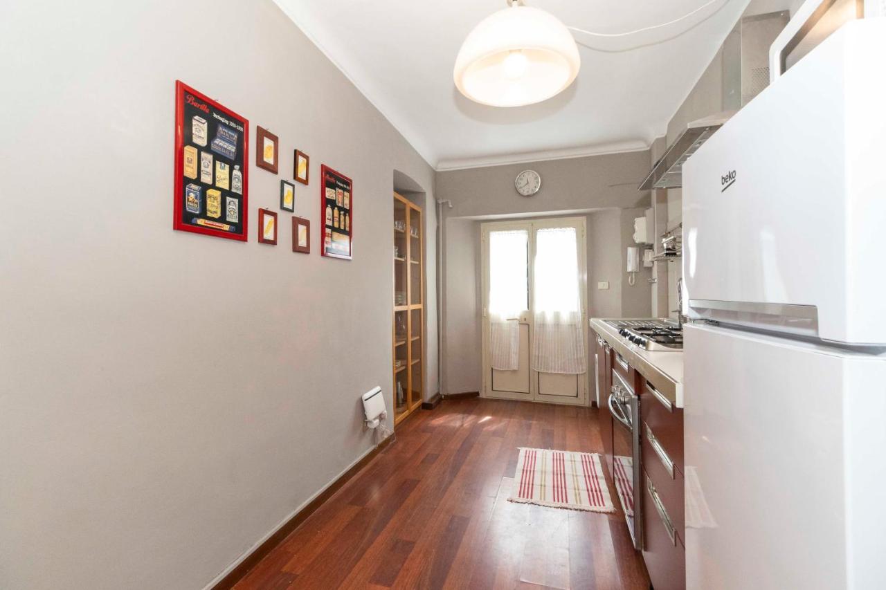 San Salvario Apt With Balcony Torino Esterno foto