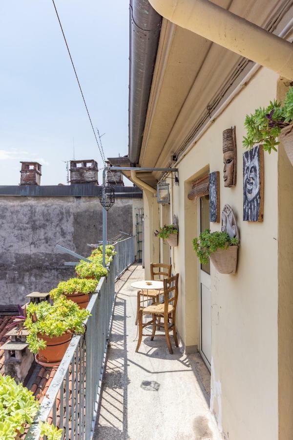 San Salvario Apt With Balcony Torino Esterno foto